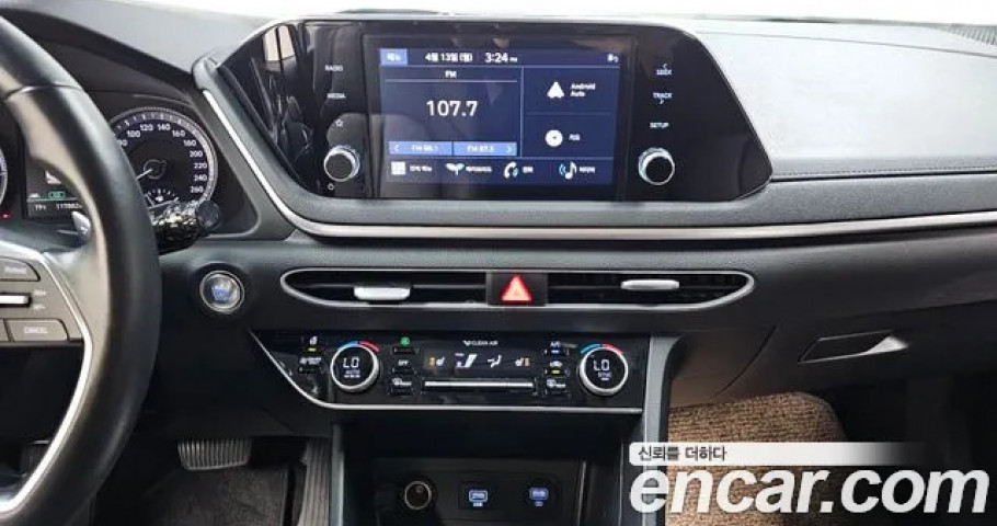 Hyundai Sonata 