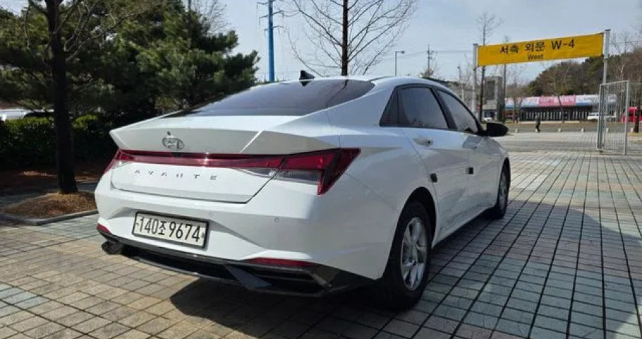 Hyundai Avante (Elantra) 