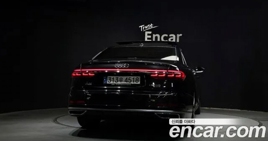 Audi A8 
