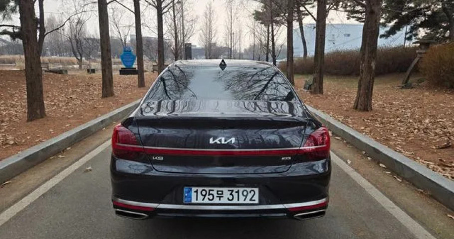 Kia K9 