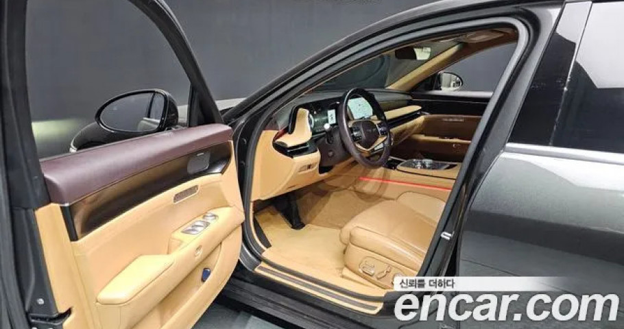 Genesis G90 