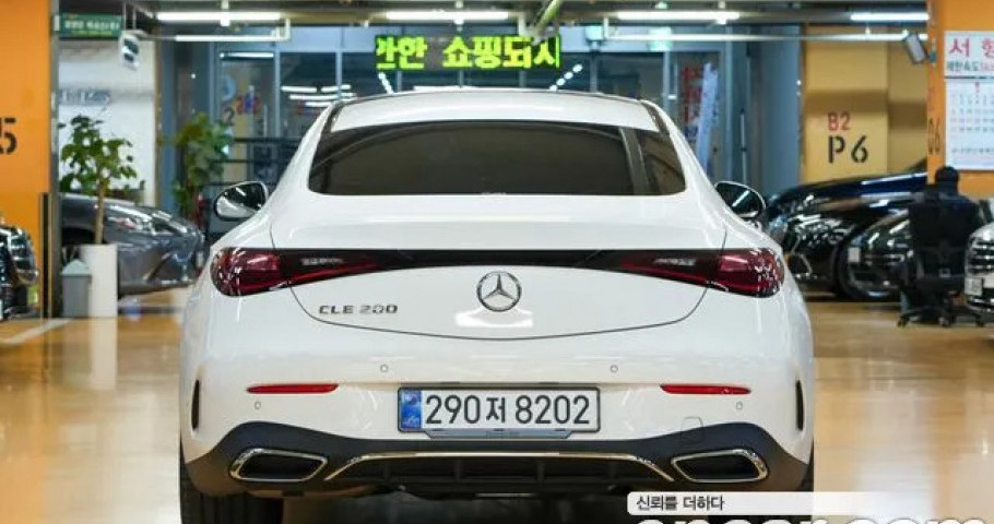 Mercedes-Benz Cle-Class 