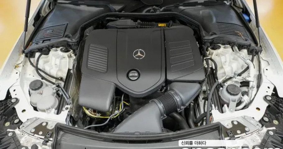 Mercedes-Benz Cle-Class 