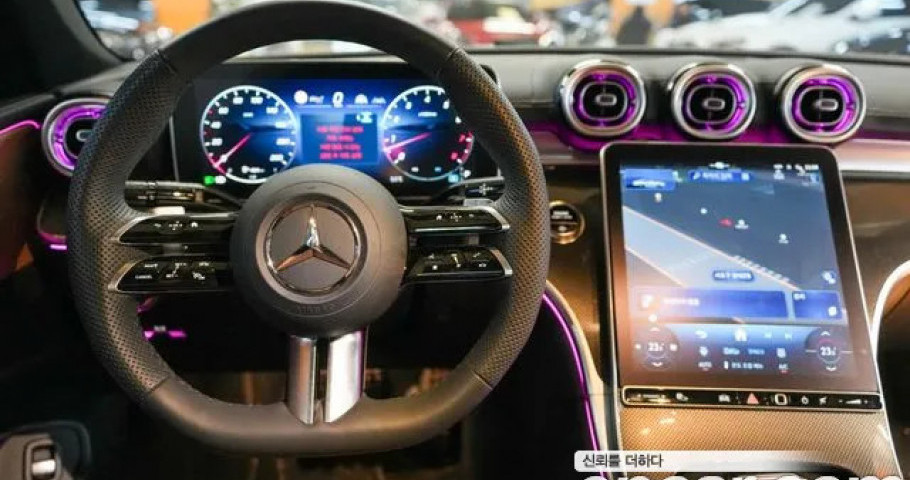 Mercedes-Benz Cle-Class 