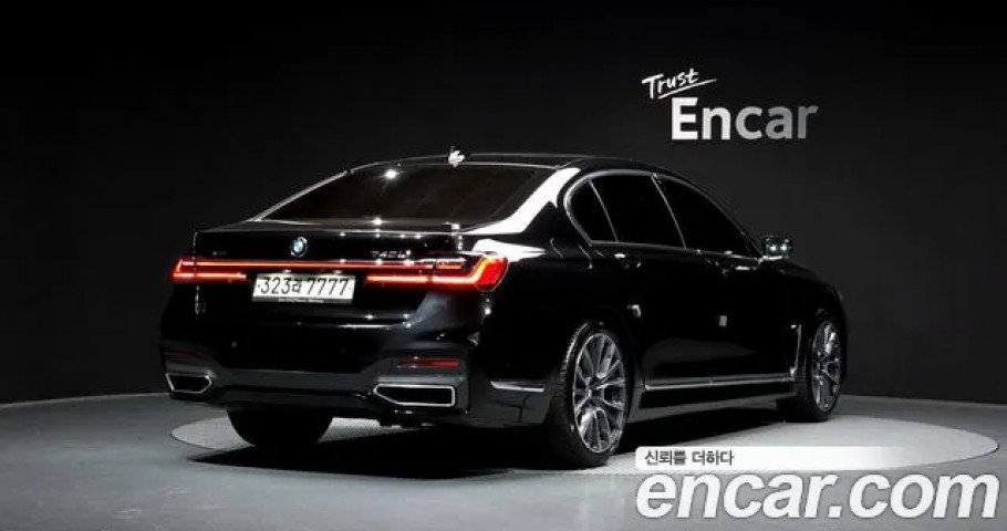 Bmw 7-Series 