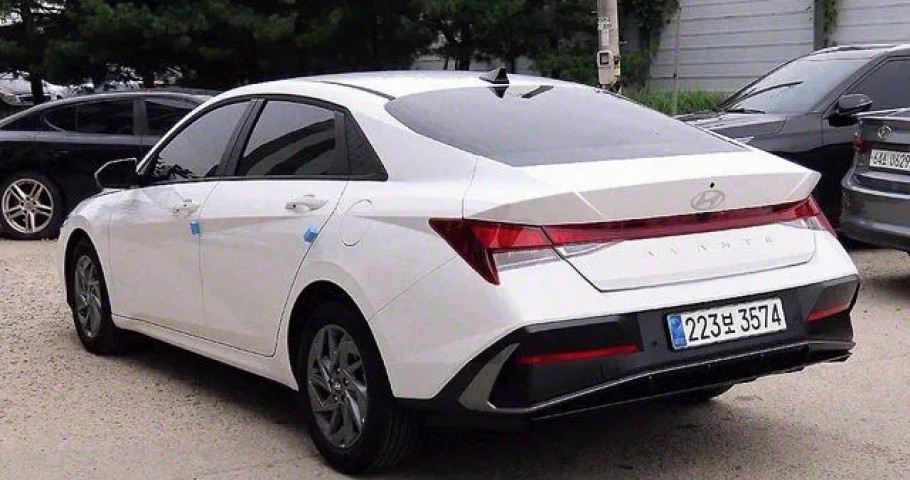 Hyundai Avante (Elantra) 