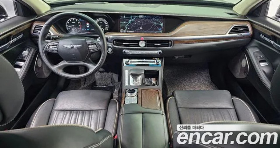 Genesis G90 