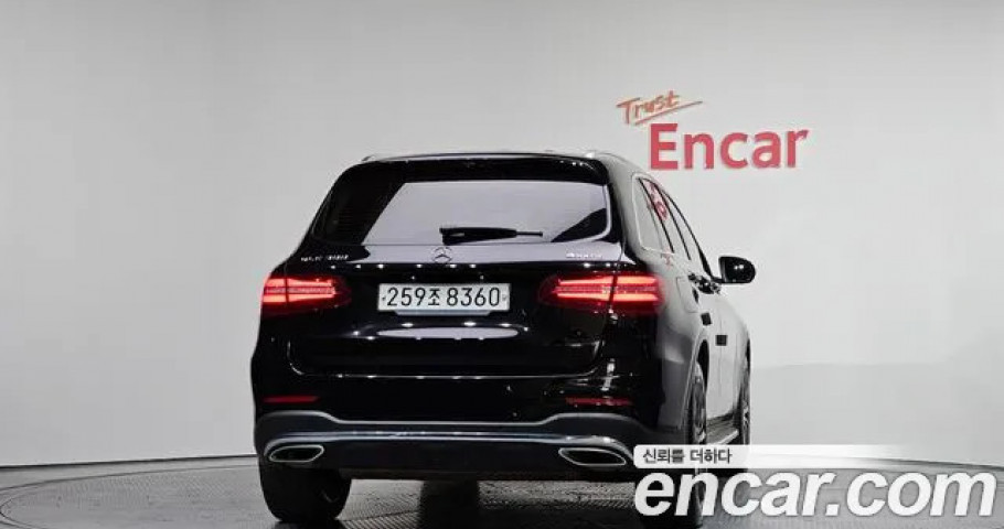 Mercedes-Benz Glc-Class 
