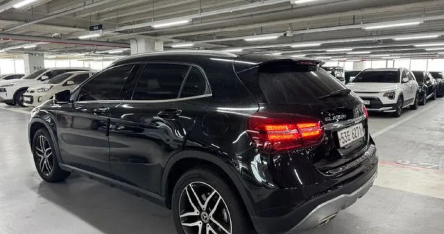 Mercedes-Benz Gla-Class 