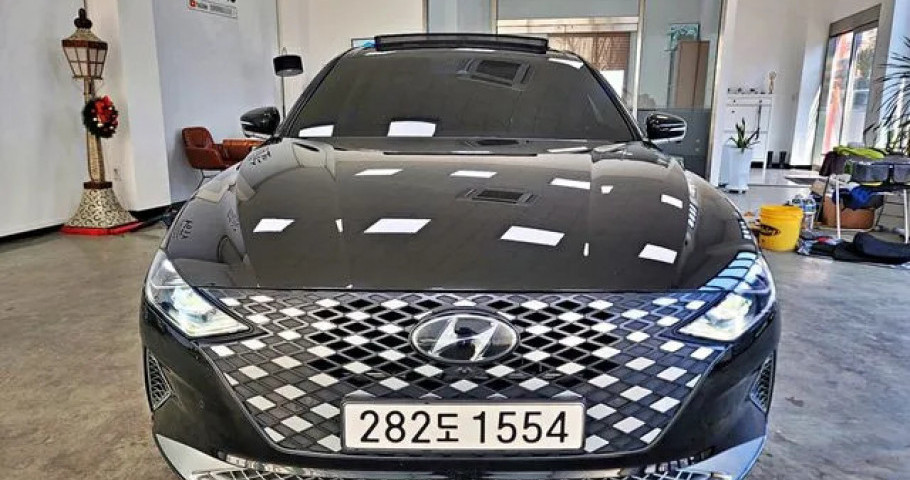 Hyundai Grandeur 