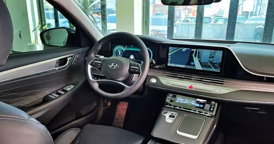 Hyundai Grandeur 