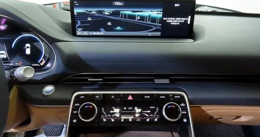 Genesis Gv80 