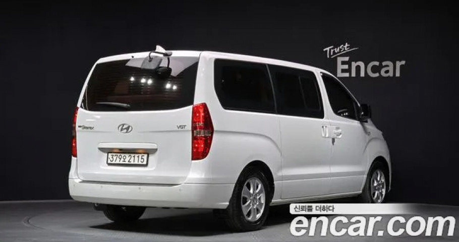 Hyundai Starex 