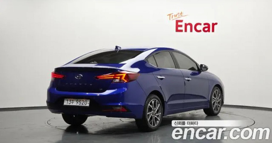 Hyundai Avante (Elantra) 