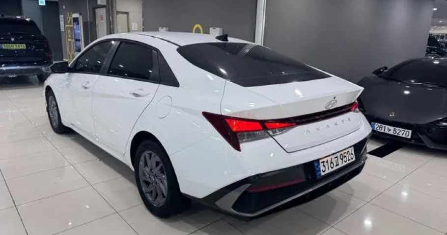 Hyundai Avante (Elantra) 