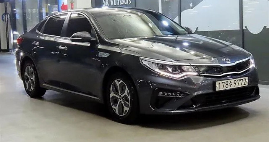 Kia K5 