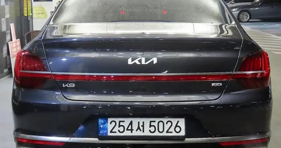 Kia K9 