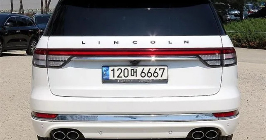 Lincoln Aviator 