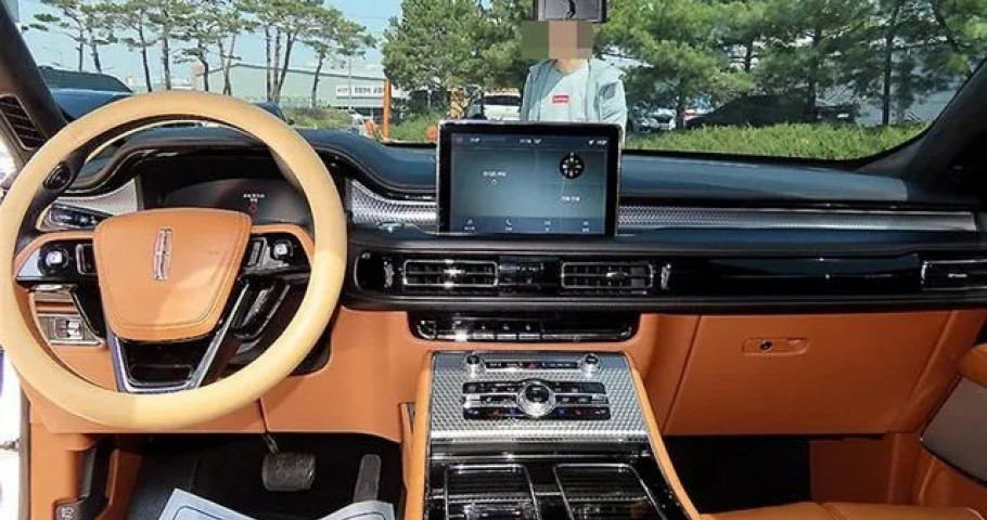 Lincoln Aviator 