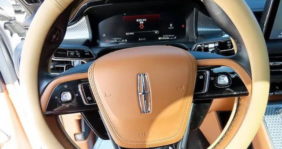 Lincoln Aviator 