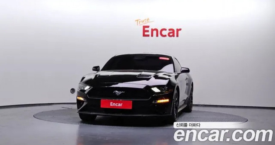 Ford Mustang 