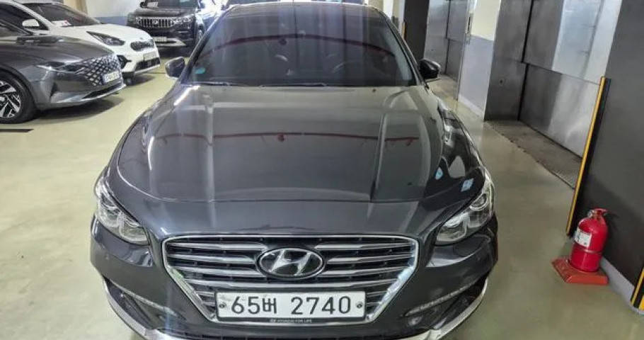 Hyundai Grandeur 
