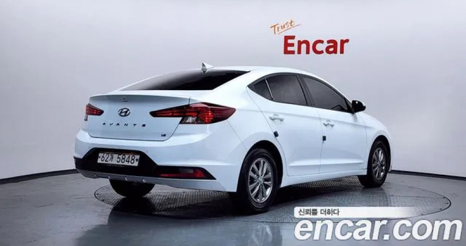 Hyundai Avante (Elantra) 