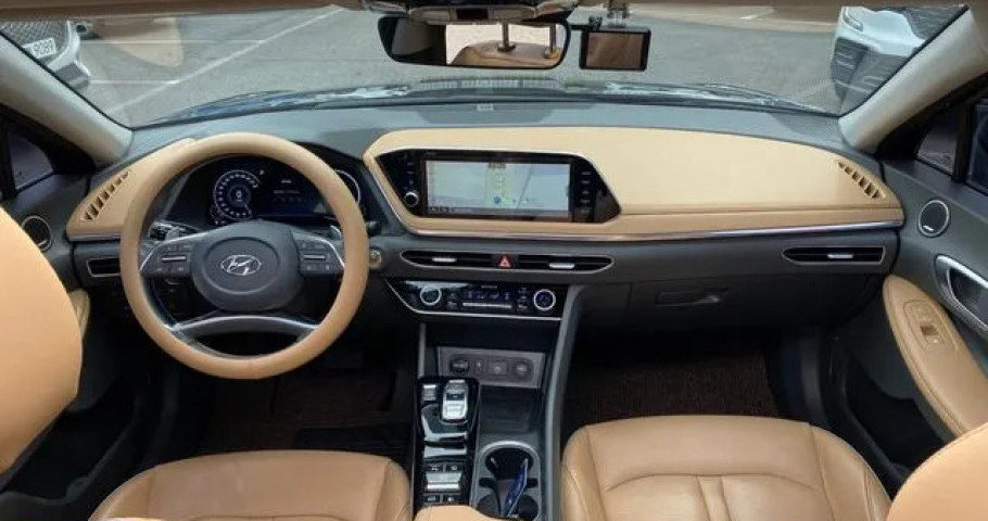 Hyundai Sonata 
