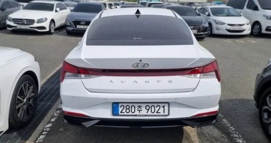 Hyundai Avante (Elantra) 