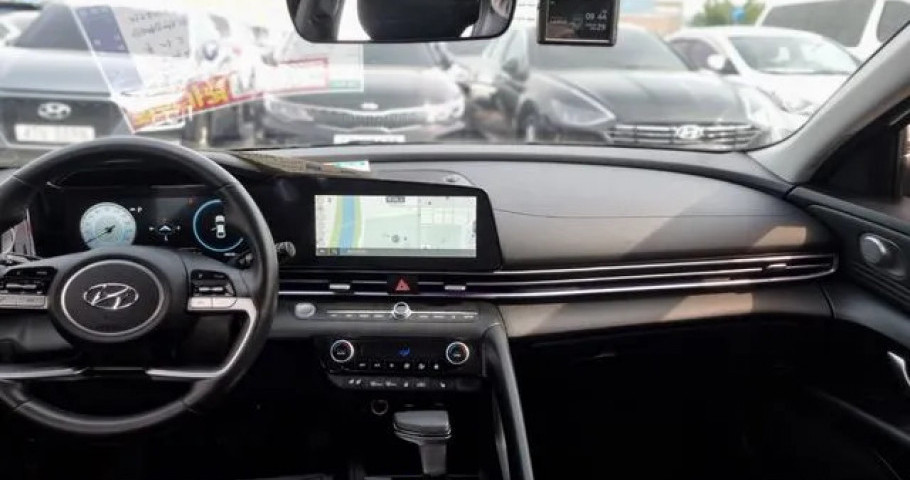 Hyundai Avante (Elantra) 