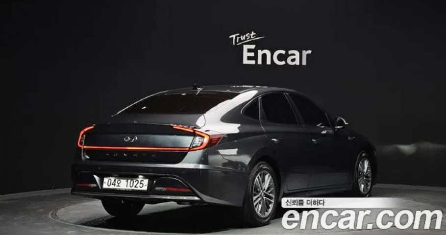 Hyundai Sonata 