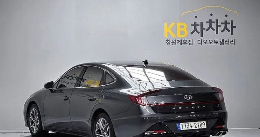 Hyundai Sonata 