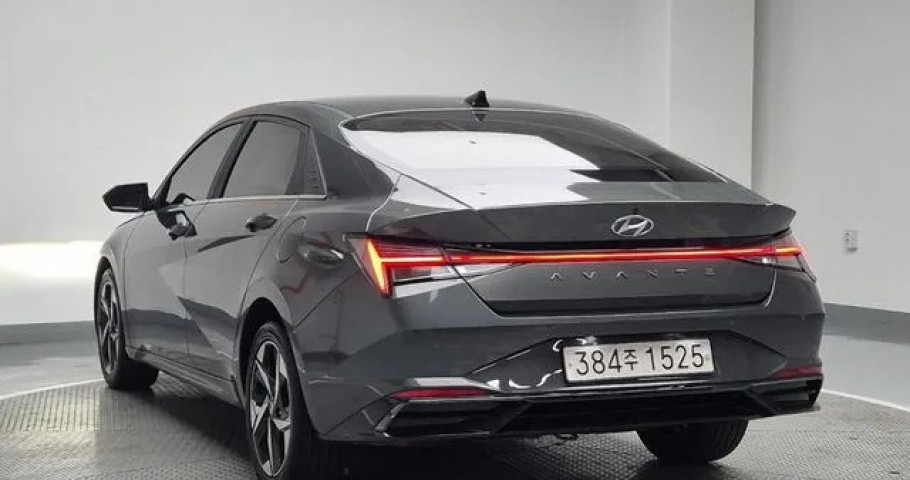 Hyundai Avante (Elantra) 