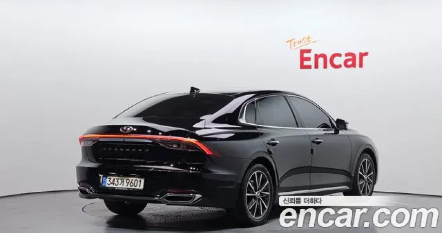Hyundai Grandeur 