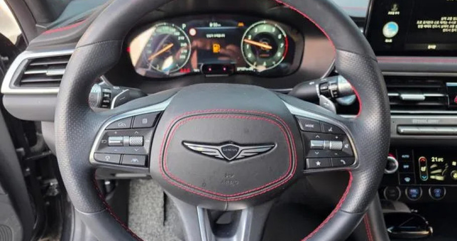Genesis G70 