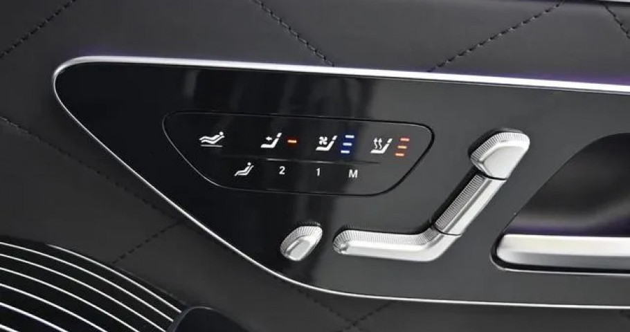 Mercedes-Benz S-Class 