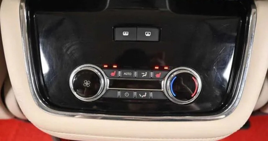Lincoln Navigator 