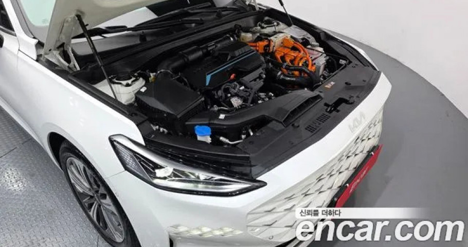 Kia K8 