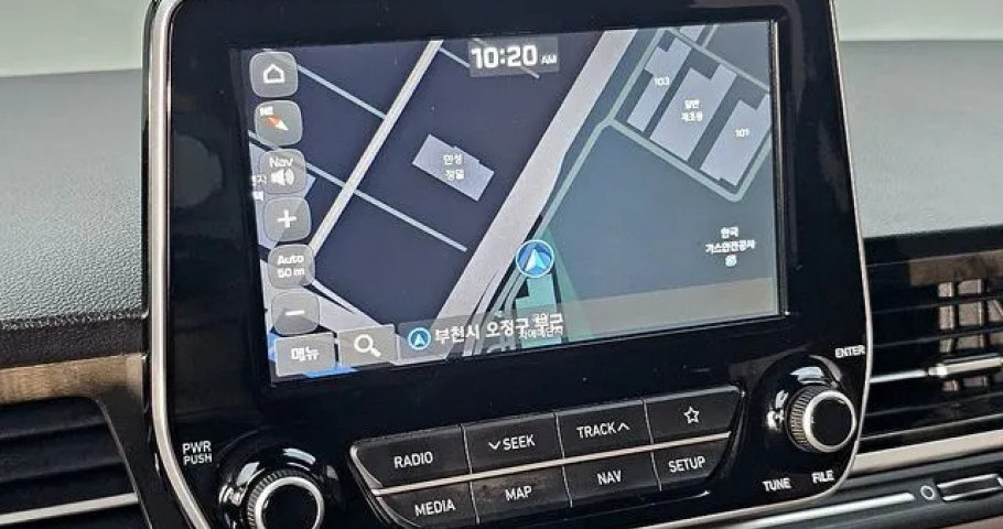 Hyundai Starex 
