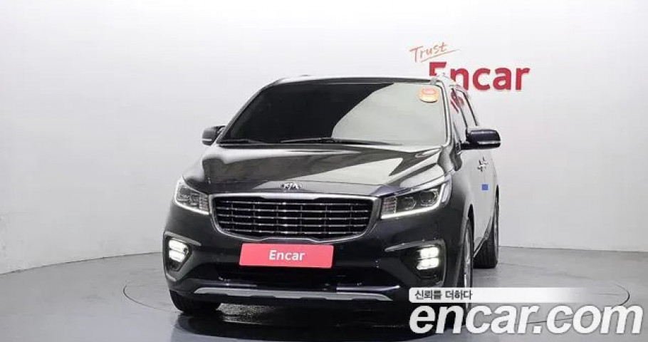 Kia Carnival 