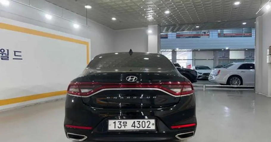 Hyundai Grandeur 