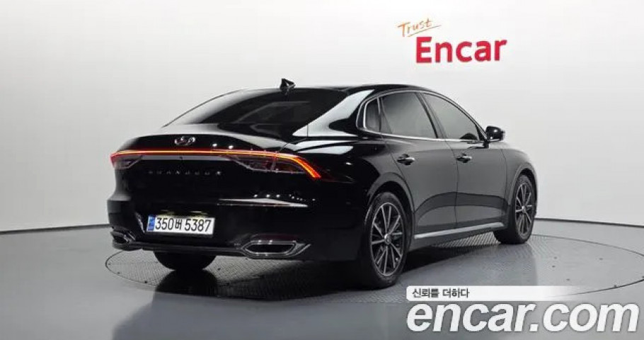 Hyundai Grandeur 