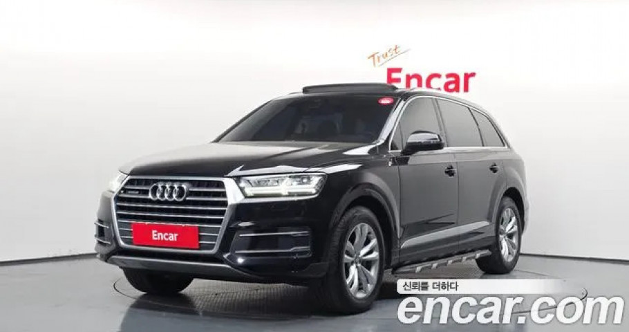Audi Q7 