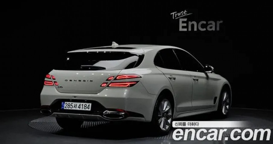 Genesis G70 