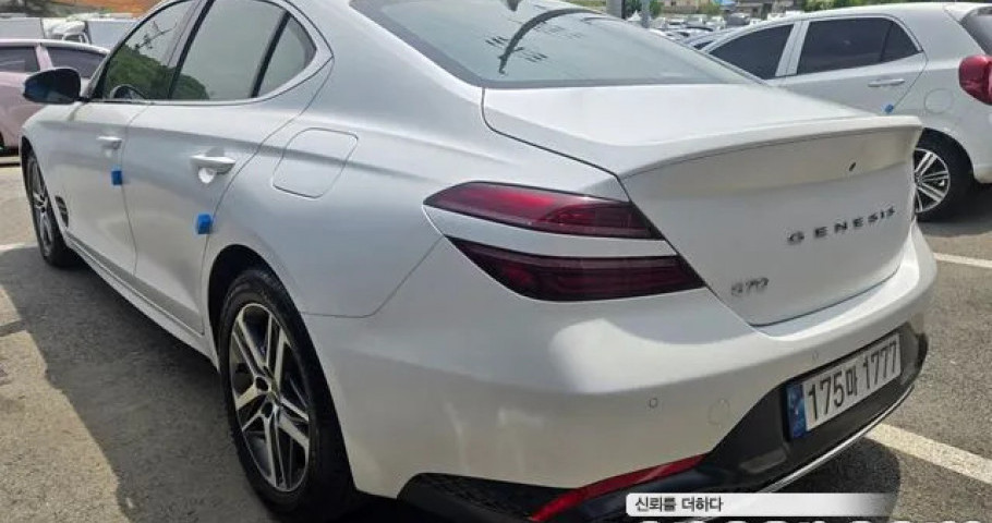 Genesis G70 