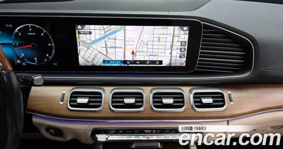 Mercedes-Benz Gls-Class 