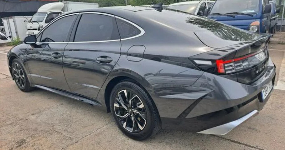 Hyundai Sonata 