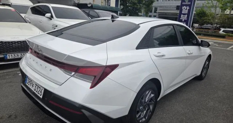 Hyundai Avante (Elantra) 