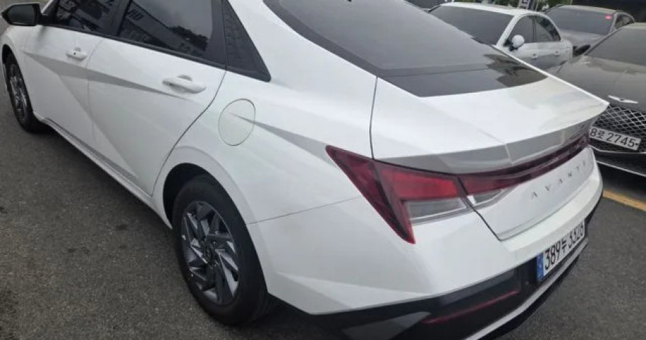 Hyundai Avante (Elantra) 