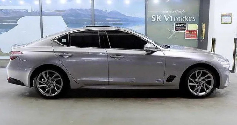 Genesis G70 